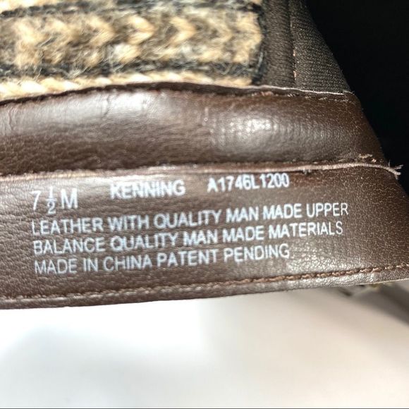 Naturalizer Kenning wedge bootie suede & knit 7.5 - Picture 14 of 15